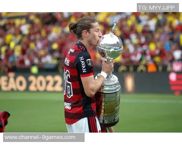 新一代战术大师菲利佩路易斯14个月带领弗拉门戈夺得五冠荣耀